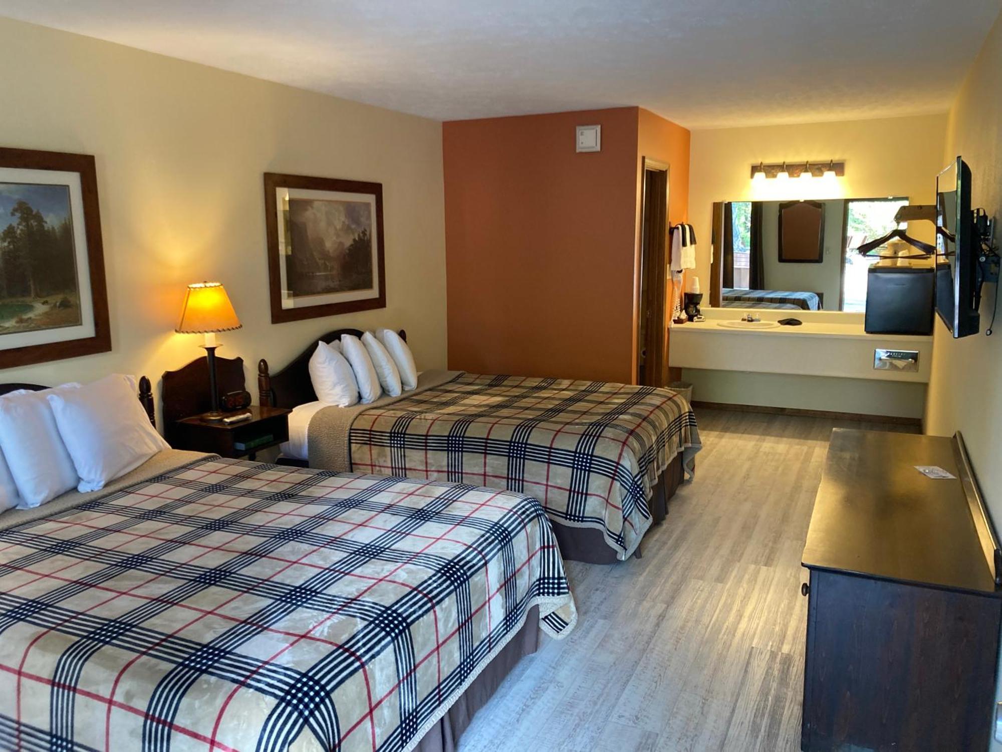 Country Mountain Inn Юрека Спрингс Екстериор снимка